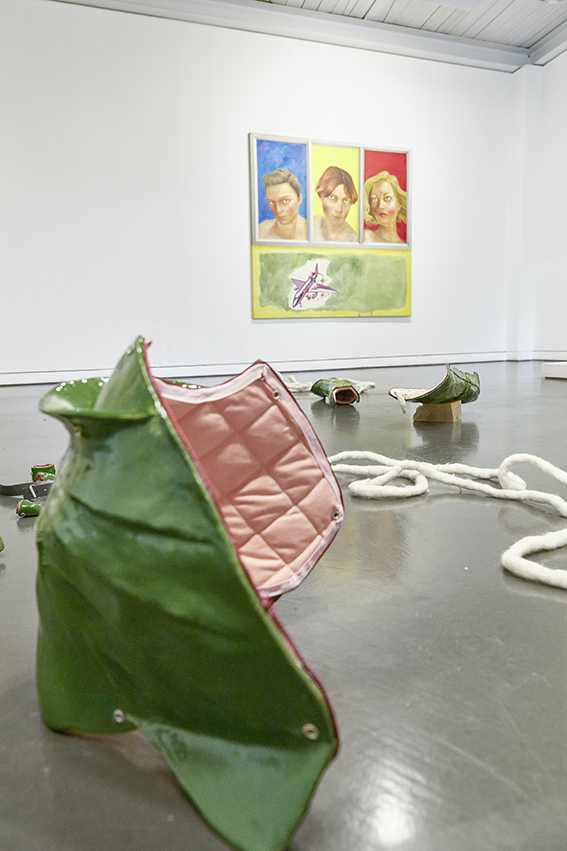 Ausstellungsansicht, Mittelgeschoss im Trudelhaus Baden 