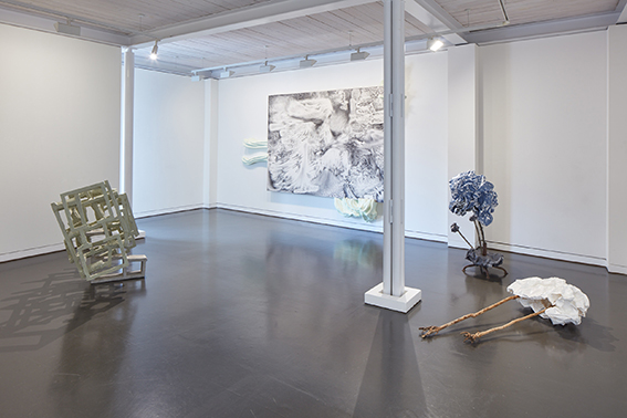 Ausstellungsansicht, Untergeschoss im Trudelhaus Baden