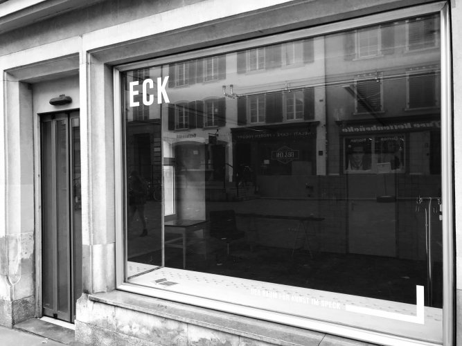 eck_aussen_sw.jpg